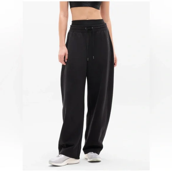 Nwt athleta Simone biles forever fleece mid rise barrel pant small tall black - Picture 6 of 12